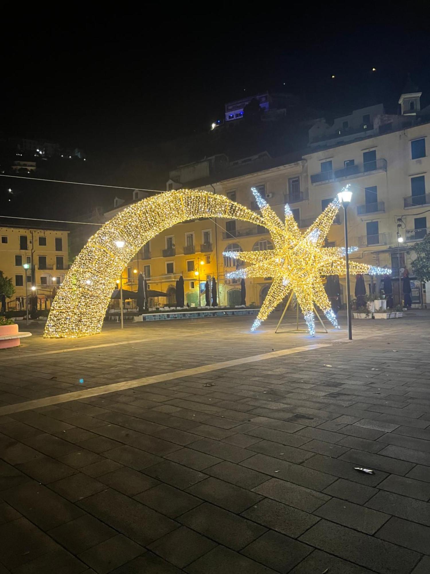 B&B Due Su Due Holiday Vietri Exterior foto